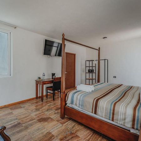 Habitacion Privada, 5 Min Catedral Mérida Zewnętrze zdjęcie